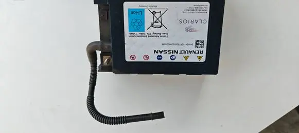 Renault Captur II Hybrid / electric car battery 244104110R