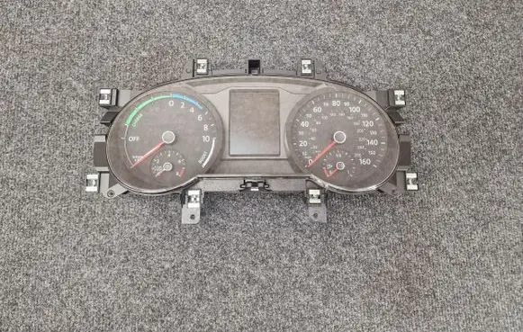 Volkswagen PASSAT B8 Speedometer (instrument cluster) 3G0920954C 3G0160302 A2C12307700