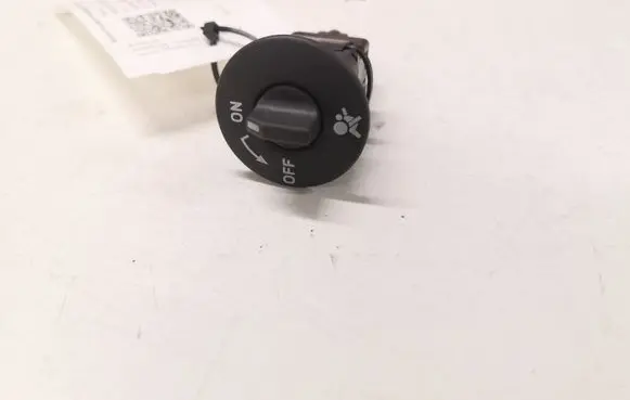 Passenger airbag on/off switch