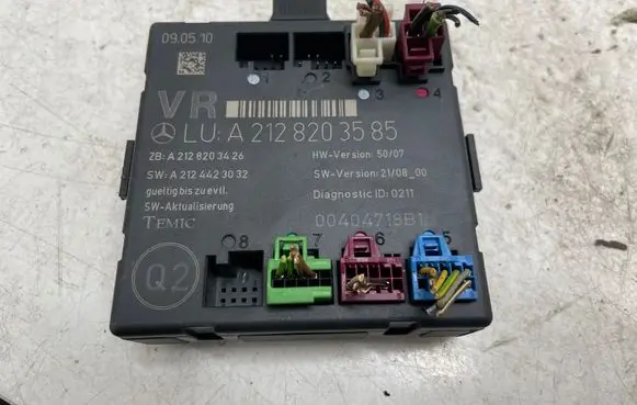 Mercedes-Benz E W212 Door control unit/module A2128203585 A2128203426 A2124423032
