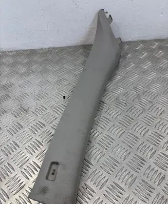BMW 3 E90 E91 (A) pillar trim 7058331 52107010