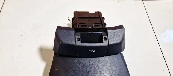 Hyundai i30 Glove box