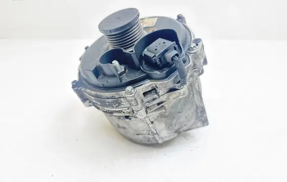 Mercedes-Benz S W220 Generator/alternator A6281540103 01220AB070