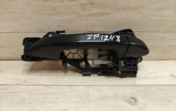 Volkswagen PASSAT B6 Rear door exterior handle 3C0837886J