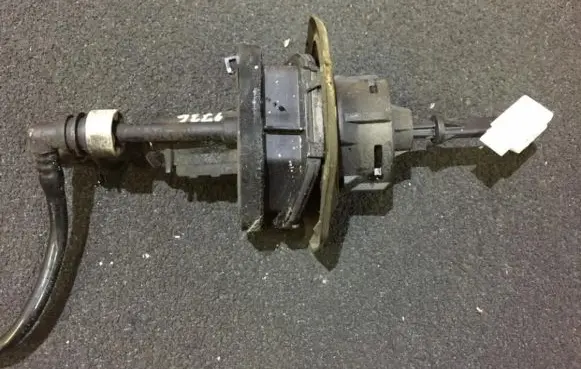 Ford Focus C-MAX Clutch master cylinder 3m517a543bd