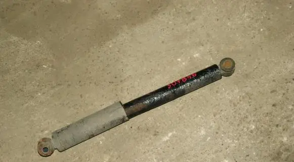 Mercedes-Benz Vito Viano W638 Rear shock absorber/damper A6383261200