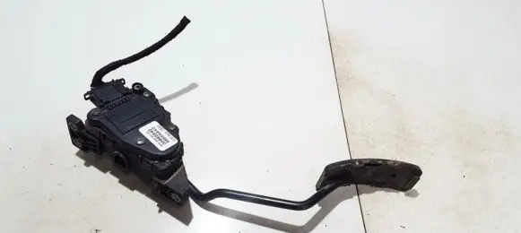 Volvo S40, V40 Accelerator throttle pedal 30865642 M865642