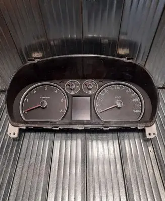 Hyundai i30 Speedometer (instrument cluster) 940032R220 11001335301U