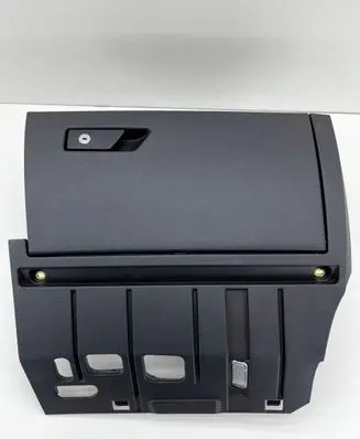 Audi A3 8Y Glove box