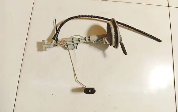 Opel Antara Fuel level sensor 20895921