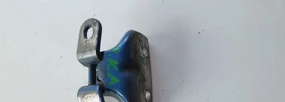 Hyundai i30 Front door lower hinge 