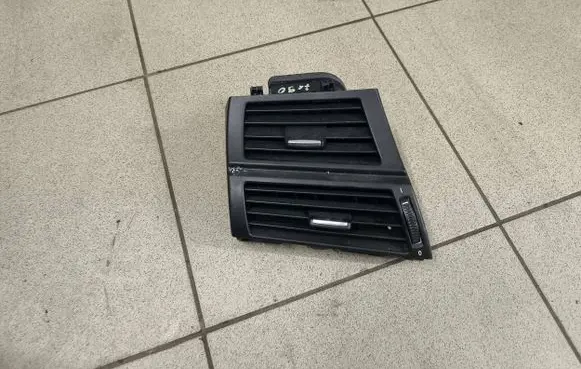 BMW X5M E70 Dashboard side air vent grill/cover trim 9227767 14482110