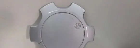 Volkswagen PASSAT B3 Original wheel cap 323601147