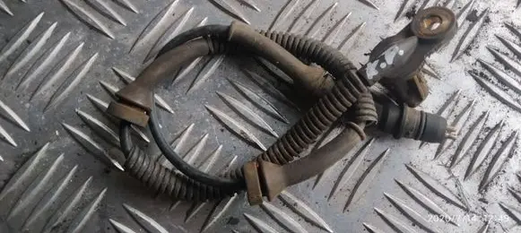 Renault Master II ABS brake wheel speed sensor 10077161613 8200274800