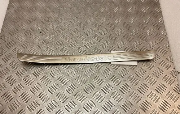Mercedes-Benz S W222 Front sill trim cover A2226807735
