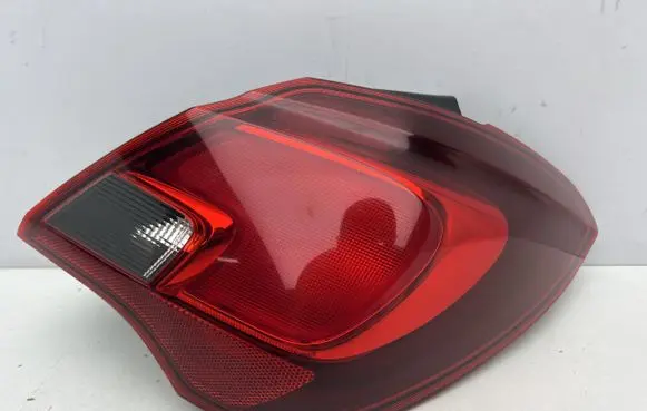 Opel Corsa E Front wheel arch liner splash guards 13428448