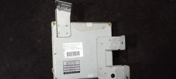 Mazda 121 Engine control unit/module b3c918881c mecsj103