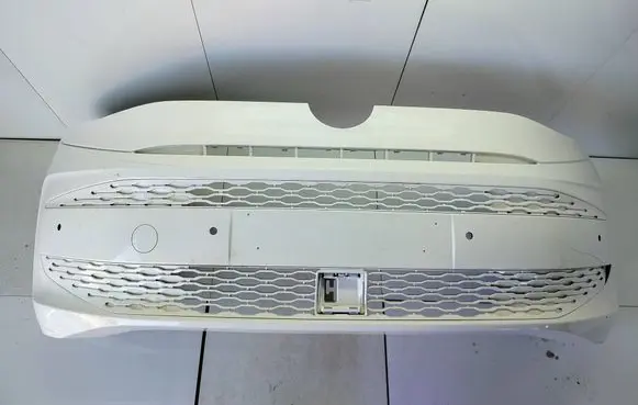 Volkswagen Transporter - Caravelle T7 Front bumper 7T0807221