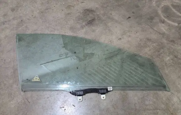 Hyundai i20 (BC3 BI3) Front door window glass four-door 82412C8000 P6GF3