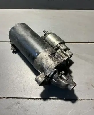 Audi A4 S4 B6 8E 8H Starter motor 