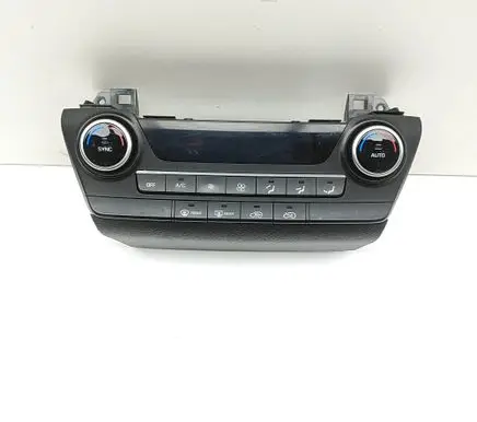 Hyundai Tucson TL Interior fan control switch 97250D7JB0