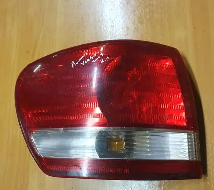 Toyota Avensis Verso Rear/tail lights Koito4435