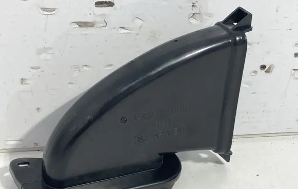 Mercedes-Benz Vito Viano W639 Cabin air duct channel A6398300145