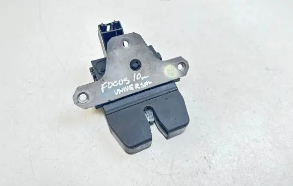 Ford Focus Tailgate/trunk/boot lock/catch/latch 8M51R442A66