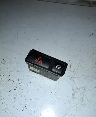 BMW X5 E53 Hazard light switch 8368920