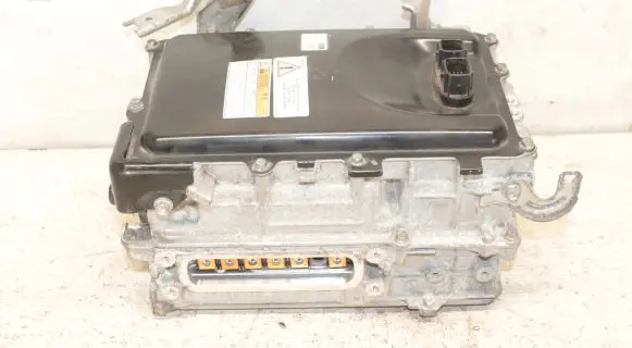 Toyota C-HR I Voltage converter inverter G920047330