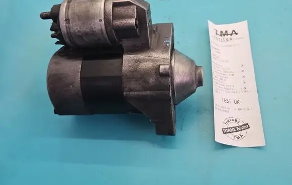 Renault Clio III Starter motor 8200369521E IMPRK1608201
