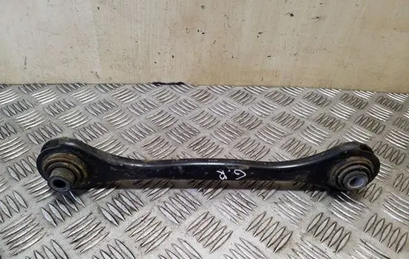 Rear control arm