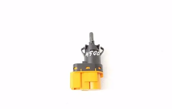 Jaguar F-Pace Brake pedal sensor switch HK8396854AB
