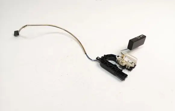 Audi A8 S8 D3 4E Fuel level sensor 4E0919673 221850006001
