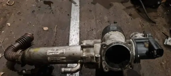 Volvo S60 EGR valve 880766L