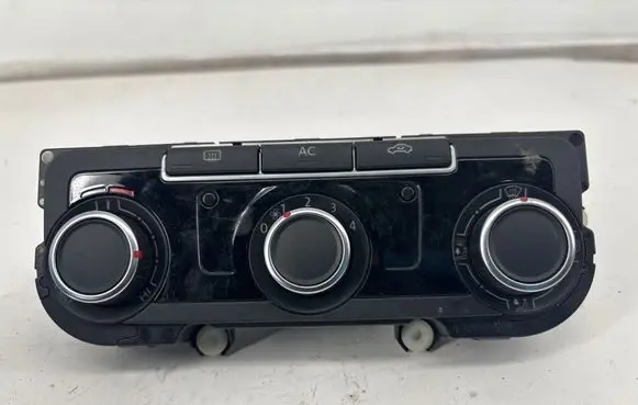 Volkswagen PASSAT B7 Climate control unit 7N0907426AM 5HB00975170 ZJUSW0404