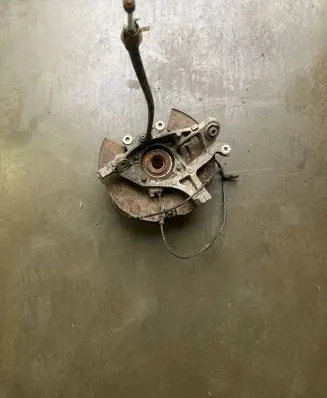 Chrysler 300 - 300C Rear wheel hub