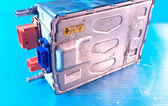 LEVC TX Hybrid / electric car battery 32263886 1E0004615AA T582014300027
