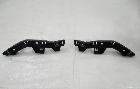 Citroen e-C3 Fender mounting bracket 1694568580