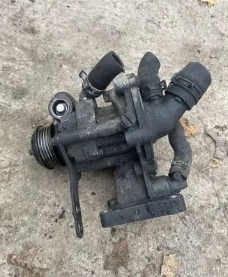 Ford Focus Power steering pump