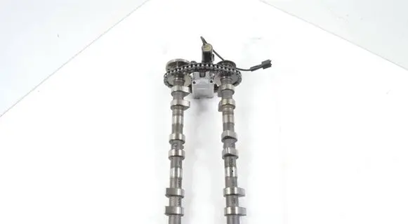 Porsche 911 996 Camshaft 99610505357 99610505358 99610521655