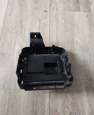 Mercedes-Benz Sprinter W907 W910 Engine control unit holder A9075461800
