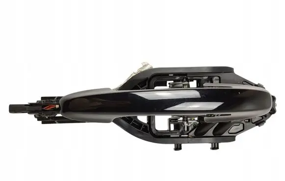 Ford Focus Loading door exterior handle/bracket A224A37