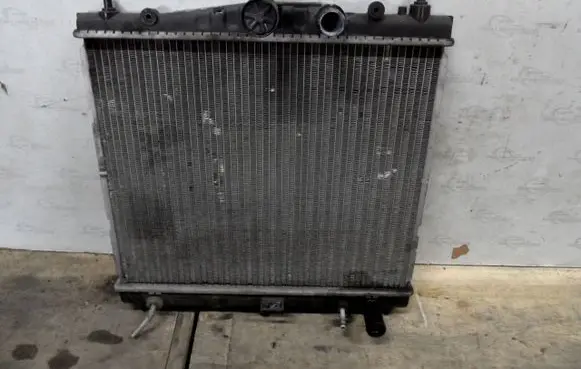 Nissan Note (E11) Coolant radiator 21460AX800