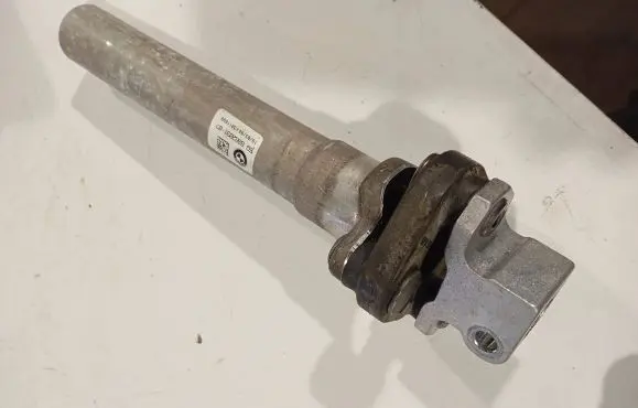 BMW 5 G30 G31 Steering column universal joint 6862031 3011698