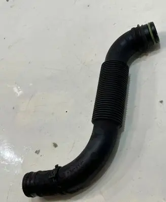 Porsche Cayman 987 Engine coolant pipe/hose 98710705401