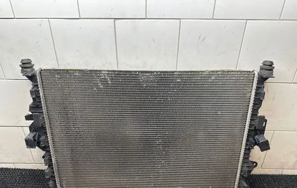 Volvo S60 Coolant radiator 31368364