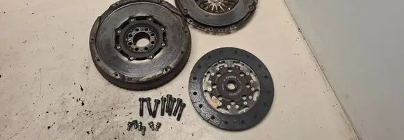 Toyota Verso Clutch set kit 3125005160