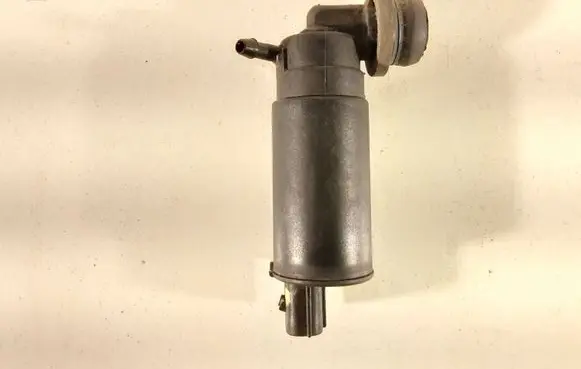 Toyota Corolla E120 E130 Windscreen/windshield washer pump