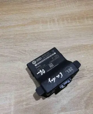 Volkswagen Golf V Gateway control module 1K0907530F